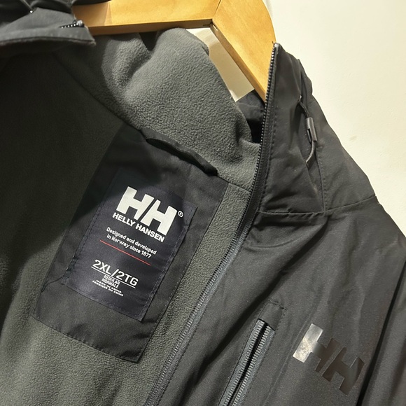 HH Helly Hansen 2.0 mid weight layer Black Hooded Jacket Men’s - Picture 7 of 9